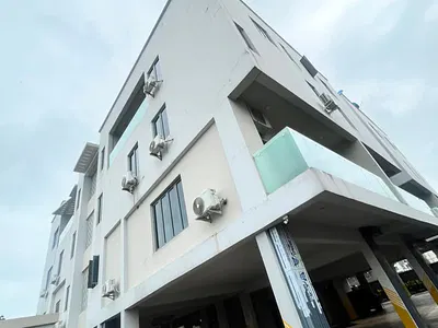 Furnished 2 Bedroom Apartment + BQ — Lekki, Lagos