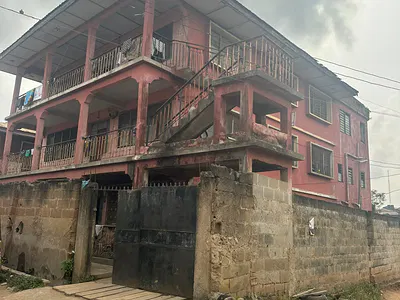20 Rooms Building — South Camp, Challenge, Ibadan, Oyo