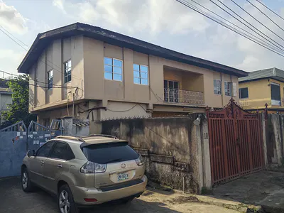 Completely Vacant 1 Storey Building — Modupe Street,, Fola Agoro, Yaba, Lagos