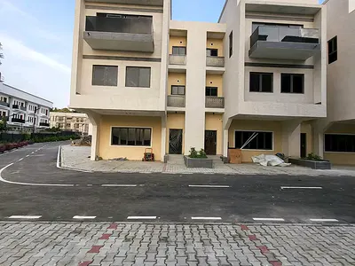 Newly Built 4 Bedroom Terrace — Guzape District, Abuja
