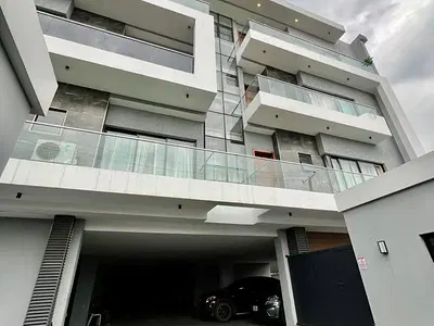 2 Bedroom Apartment with BQ — Lekki Phase 1, Lekki, Lagos