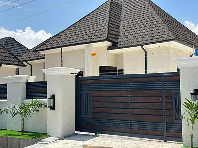Newly Built 3 Bedroom Detached Bungalow with BQ in a Serene Environme — Gwarinpa Extension / Karasana, Gwarinpa, Abuja