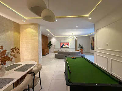 Luxury 3 Bedroom with Rooftop Pool, Gym & Spacious Sit Out Area — Lekki, Lagos