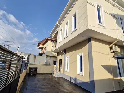 Vacant 4 Bedroom Fully Detached House + BQ Built on 404SQM Land — Ikota Villa GRA, Ikota, Lekki, Lagos