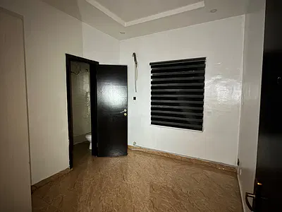 Self Contain — Chevy View Estate, Lekki Expressway, Lekki, Lagos