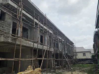 1 Bedroom Apartment — By Friends Colony Estate, Osapa, Lekki, Lagos