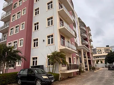 3 Bedroom Apartment — Victoria Island (VI), Lagos