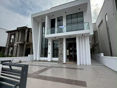 Brand New 5 Bedroom Duplex — Lekki, Lagos