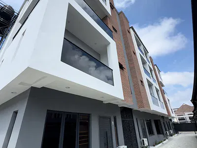 3 Bedroom Maisonette with Swimming Pool, BQ — Lekki, Lagos