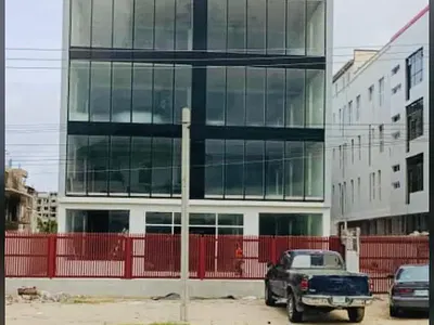 Well Positioned Large Commercial Building — Lekki Phase 1, Lekki, Lagos