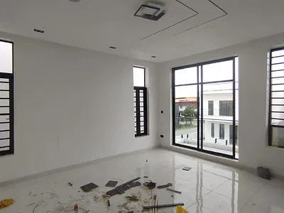 5 Bedroom with Swimming Pool — Ajah, Lagos