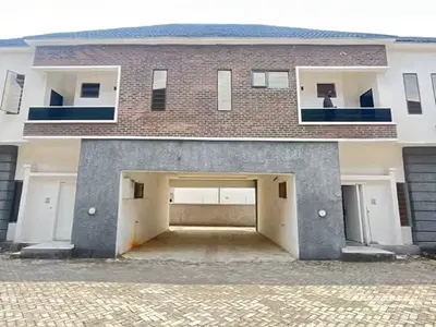 4 Bedroom Terrace Duplex — Lekki, Lagos