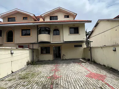 5 Bedroom Fully Detached House with a Room BQ and 24 Hour Security — Ikoyi, Lagos