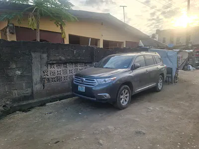A Refurbisheable Bungalow Building on a Full Plot of Land — Alapere, Ketu, Lagos