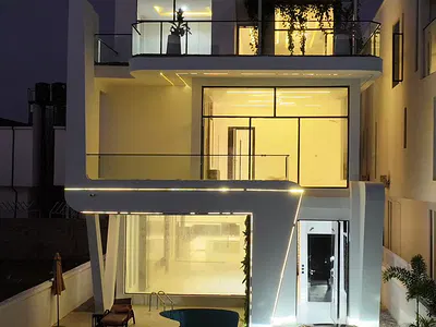Excellent 5 Bedroom Duplex with a Pool, BQ — Lekki, Lagos