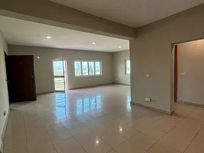 Comfy 3 Bedroom Apartment with a Swimming Pool. — Victoria Island (VI), Lagos