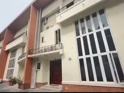 5-Bedroom Terrace House — Banana Island, Ikoyi, Lagos