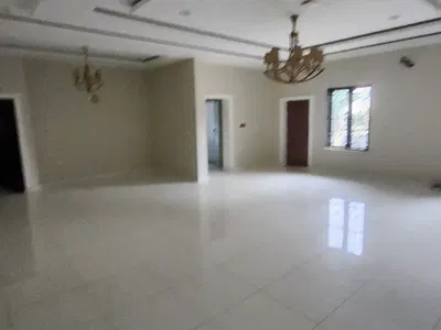 Service New 3 Bedroom Flat with BQ, Gen, Elevator, Solar, Ac — Maitama District, Abuja