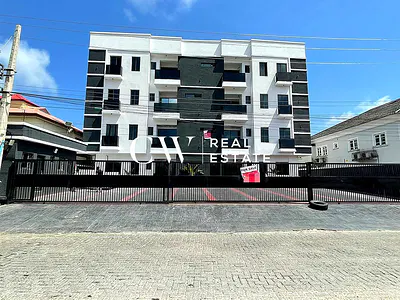 Serviced 3 Bedroom Apartment with BQ — Lekki Phase 1, Lekki, Lagos