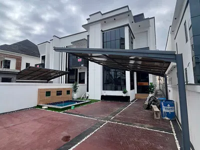 5 Bedroom Detached Duplex — Lekki, Lagos