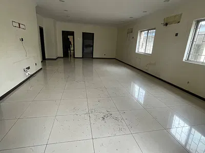 Spacious 3 Bedroom Apartment — Ikoyi, Lagos