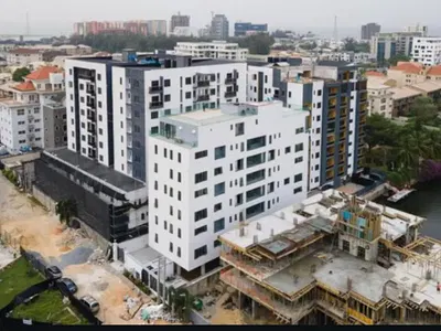 Spaciously Built 4-Bedroom Maisonette with a BQ, Pool, and Gym — Banana Island, Ikoyi, Lagos