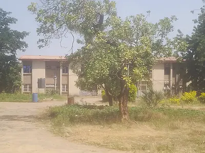3 Bedroom Flat with Space to Build and 24 Hours Power Supply — NNPC QTRS, Chikun, Kaduna