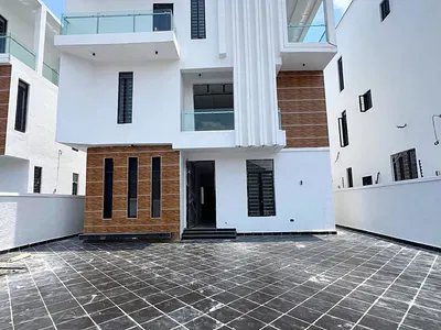 Brand New 5 Bedroom Fully Detached Duplex with a BQ and Swimming Pool — Lekki, Lagos