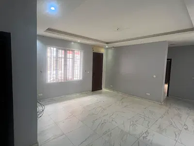 Well Maintained 3 Bedroom Apartment (First Floor) — U3 Estate, Lekki Phase 1, Lekki, Lagos