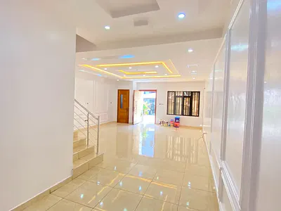 Very Spacious Clean 4 Bedroom Terrace Duplex with BQ — Lekki Phase1, Lekki Phase 1, Lekki, Lagos