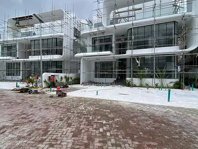 Enormous 5 Bedroom Duplex with a Pool, BQ, Cinema, Gym — Lekki, Lagos