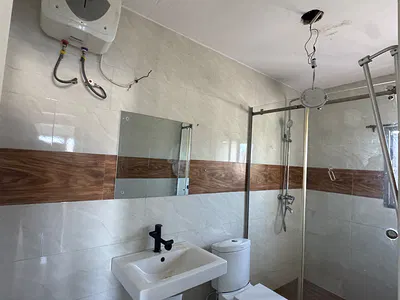 Distress Hot Deal 2 Bedroom Apartment Very Spacious Fully Serviced — Lekki, Lagos
