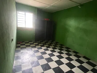Spacious 3 Bedroom Flat — Emmanuel Bus Stop, Surulere, Lagos