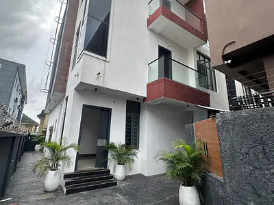5 Bedrooms Detached Duplex with BQ — Lekki, Lagos