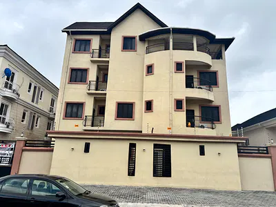 Luxury Brand New 5 Bedroom Pent Floor Flat with 2BQ — Lekki Phase 1, Lekki Phase 1, Lekki, Lagos