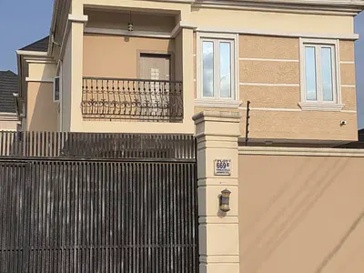 Tastefully Built & Exquisite 5 Bedroom Detached Duplex + BQ — Omole Phase 2, Ikeja, Lagos