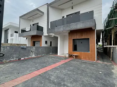 Luxurious 4 Bedroom Fully Detached with BQ and Pool — Ajah, Lagos