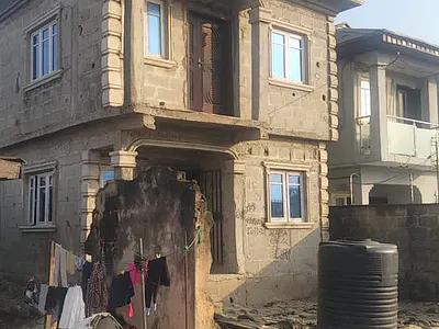 An Uncompleted Storey Building with a 4 Units of 2 Bedroom Flat Each — Mafoluku, Oshodi, Lagos
