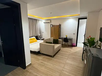 Fully Furnished Self Con with 247light — Lekki, Lagos