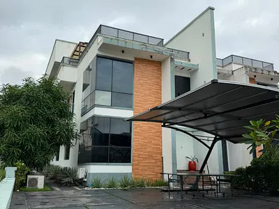 5bedroom with BQ All En-Suite. — Lekki, Lagos