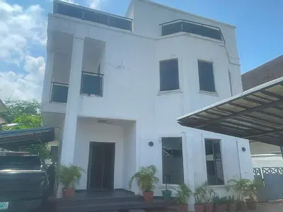 6 Bedroom Detached House + Penthouse, BQ — VGC, Lekki, Lagos