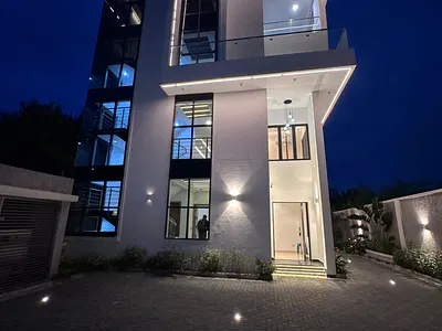 Luxury 6 Bedroom Duplex — Ikoyi, Lagos
