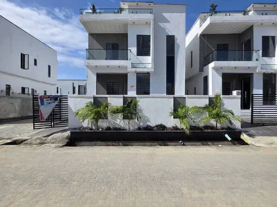 Spacious 4 Bedroom Detached Duplex +BQ — Spacious Home in Discount ‼️inside a Gated and Secured Estate, Ajah ., Lekki, Lagos
