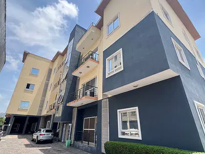 Well Spacious 3 Bedroom Apartment — Oniru, Victoria Island (VI), Lagos