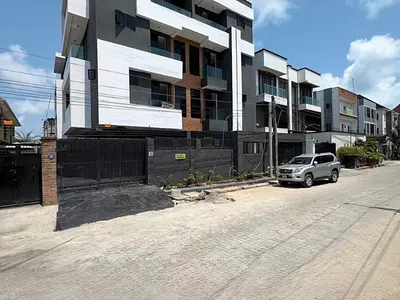 2bedroom Apartment — Lekki, Lagos