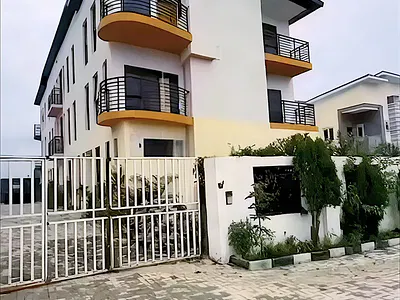 3 Bedroom Terrace Duplex in a Secure Neighborhood — Jahi, Abuja