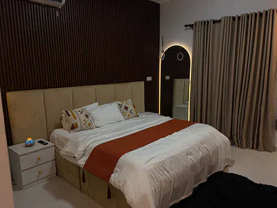 Executive Luxury 1 Bedroom with a Roof Top Swimming Pool — Tokunbo Omisore Street, Lekki Phase 1, Lekki, Lagos