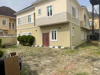 Spacious 5 Bedroom Fully Detached Duplex with BQ — Lekki, Lagos