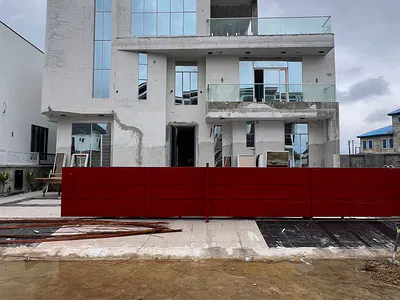Contemporary 5 Bedroom Detached Duplex — Chevron, Lekki, Lagos