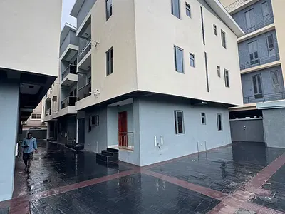Luxury 4-Bedroom Maisonette with Excellent Facility — Lekki, Lagos